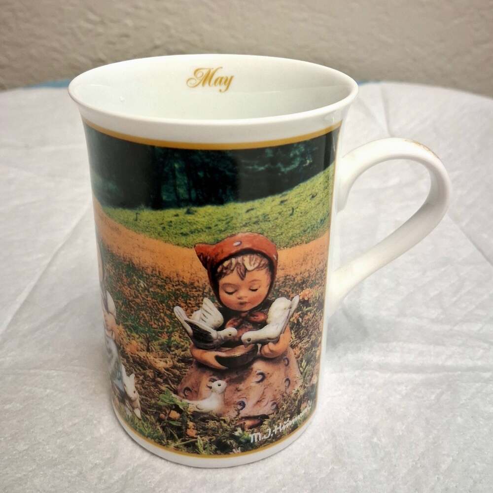 M.I. Hummel Danbury Mint Fine Porcelain Collector Mug - May Cinderella